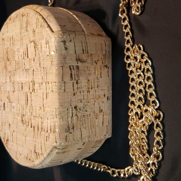 Savanna Semi-round Cork Purse with Gold Fleck Detail and Gold Chain - Picture 6 of 6